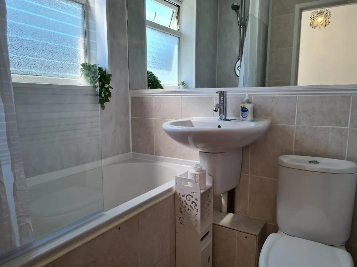 Apartment Cosy Cottage For Work Or Leisure, Rd&E 20Min Walk, Easy Access To City Centre Exeter United Kingdom